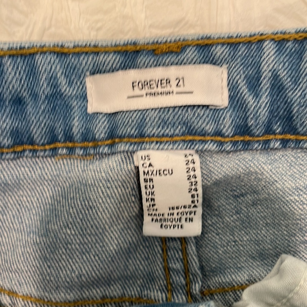 Jeans - Picture 4 of 6